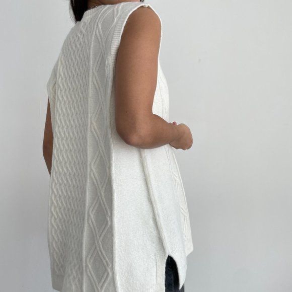 Talbots cable knit sleeveless sweater vets in cream white - Picture 3 of 10